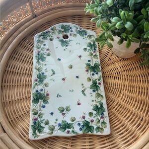 vintage ceramic trivet